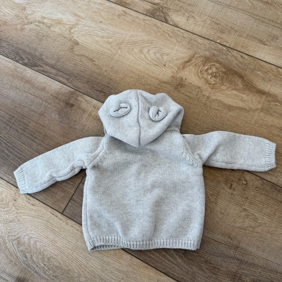 Newborn Holiday bundle of infant one-piece outfits and gray jacket - Picture 5 of 5